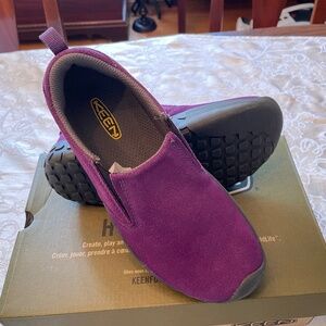 Kids Purple Keen Rintin Size 4 Shoes
